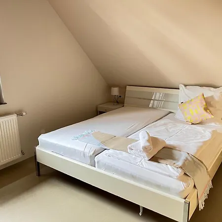 Apartment Quiet&cozy Perfect For Groups & Families & Business Trips, Near Ber Airport *