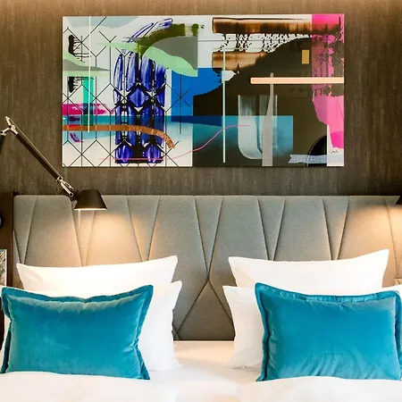 One Berlin-hackescher Markt Hotel 3*