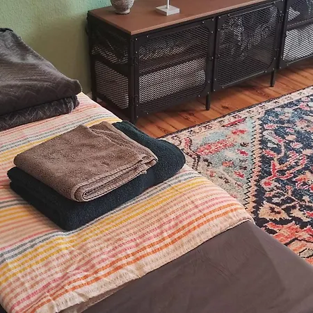 Apartment Stylish 2-room With Balcony Next To East Side Gallery *