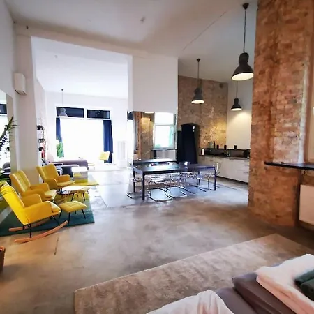 Sc 00 Loft By Rockchair Apartments L Superhost Status L Unique & Style Loft 205 Sqm 2 Floors Tablefootball Tabletennis 3 Bathrooms Boxspringbeds Welcomes You! Apartment Berlin