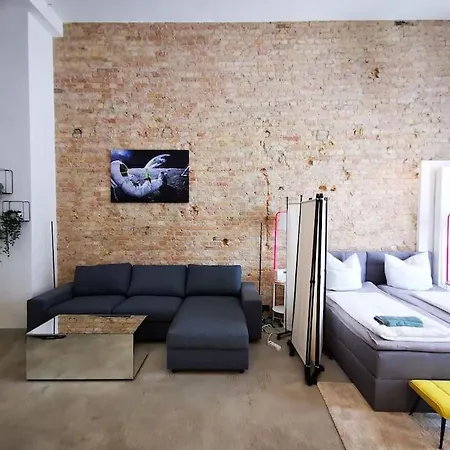 Sc 00 Loft By Rockchair Apartments L Superhost Status L Unique & Style Loft 205 Sqm 2 Floors Tablefootball Tabletennis 3 Bathrooms Boxspringbeds Welcomes You! * Berlin