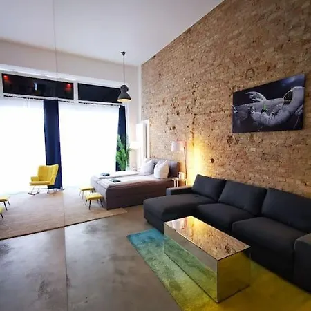 Sc 00 Loft By Rockchair Apartments L Superhost Status L Unique & Style Loft 205 Sqm 2 Floors Tablefootball Tabletennis 3 Bathrooms Boxspringbeds Welcomes You! Apartment Berlin