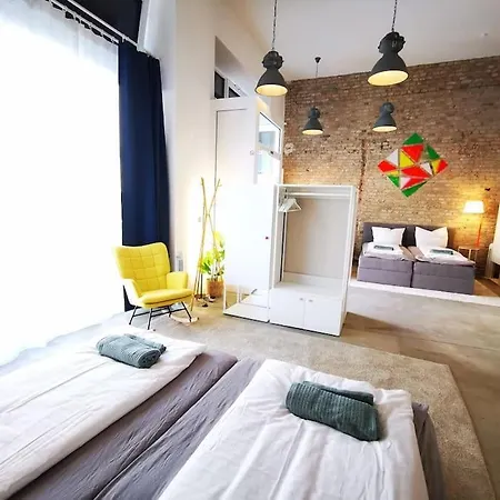 Sc 00 Loft By Rockchair Apartments L Superhost Status L Unique & Style Loft 205 Sqm 2 Floors Tablefootball Tabletennis 3 Bathrooms Boxspringbeds Welcomes You! * Berlin