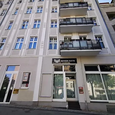 Sc 00 Loft By Rockchair Apartments L Superhost Status L Unique & Style Loft 205 Sqm 2 Floors Tablefootball Tabletennis 3 Bathrooms Boxspringbeds Welcomes You! Apartment Berlin
