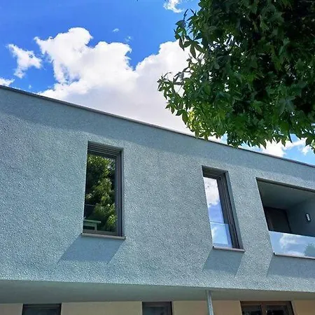 Amber In Mahlsdorf *