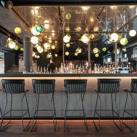 Hotel One Mitte 3*