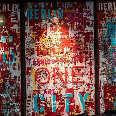 One Mitte Hotel 3*