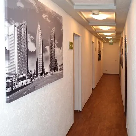 Hotel - Pension Haubach Hotel 2*