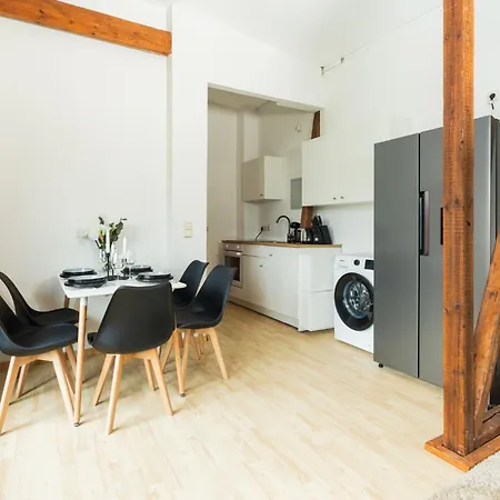 Apartment Staywell - Bright And Cozy Flat In Berlin