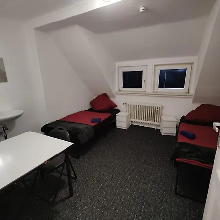 Berlindreams - F81 - 2b Guest house *