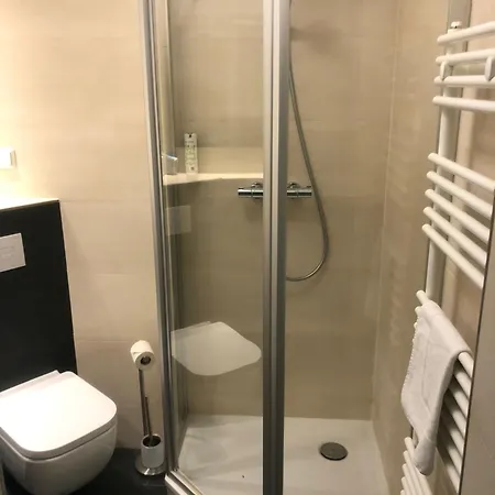 Hotel Waldhotel Am See Berlin-Schmoeckwitz