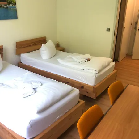 Waldhotel Am See Berlin-Schmoeckwitz 3* Berlin