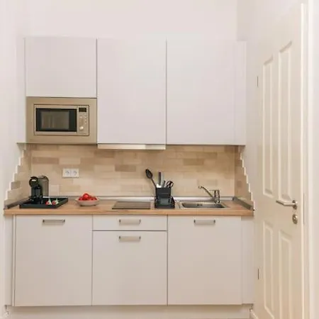 Homaris Frankfurter Allee Apartment *