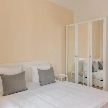 Apartment Homaris Frankfurter Allee Berlin