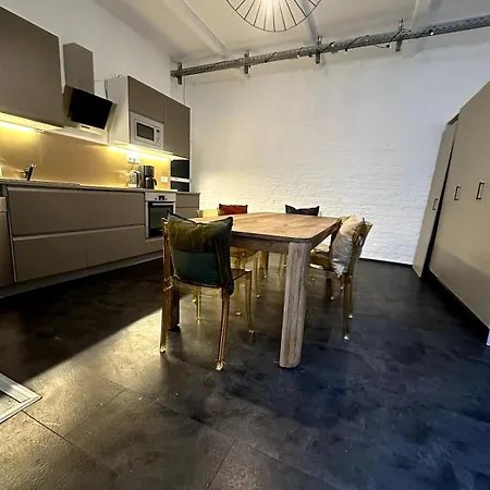Apartment Cozy Rosy In Vibrant Area 4 Berlin