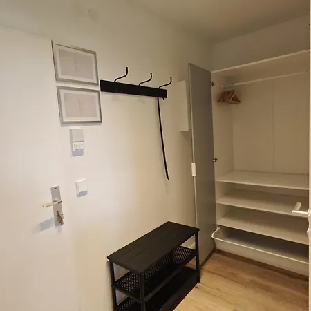 Apartment City Apt *