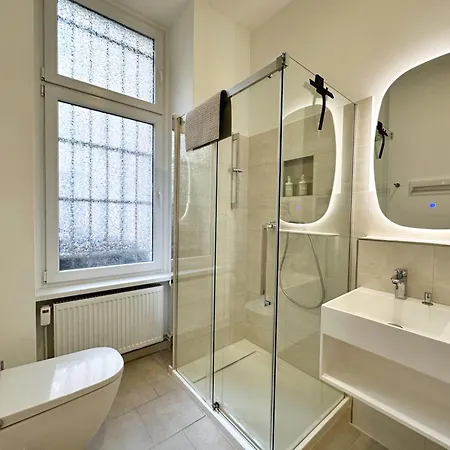 Apartment Fairapart 5 Rooms, 2 Baths, 120sq M Prenzlauer Berg
