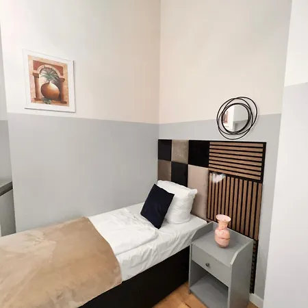 Stylish 4rooms Flat Am Adenauerplatz 8 Personen Kurfuerstendamm Apartment