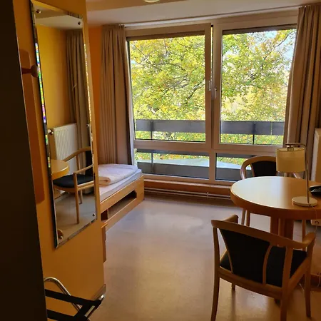 Jugendgaestehaus St.-michaels-heim Hostel