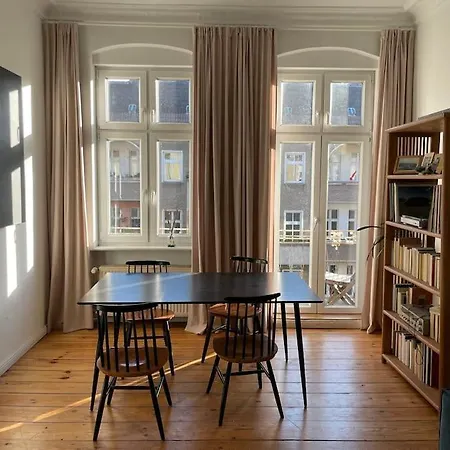 Art Noveau Apartment *