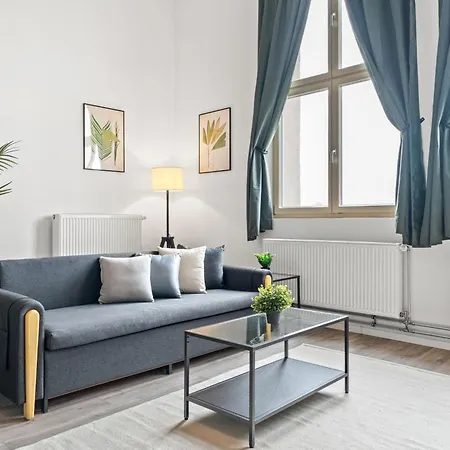 Apartment Mint Ueber Der Stadt Parken Kueche Wifi Berlin