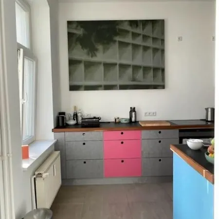 Wunderschoene, Grosszuegige Altbauwohnung In Mitte Apartment Berlin