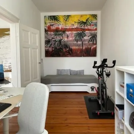 Wunderschoene, Grosszuegige Altbauwohnung In Mitte Apartment Berlin