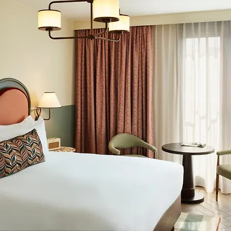 Berlin Mark Hotel 4*