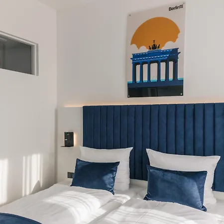 Homaris East Side Hotel