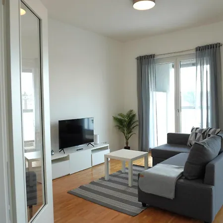 Apartment Privates In Westberlin - Jomi