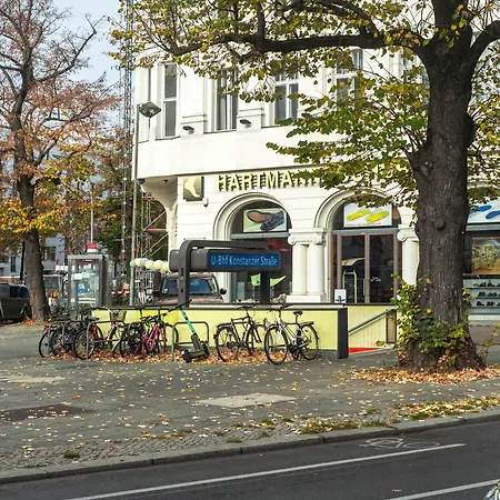 Jomi Stays, Brandenburgische Strasse 16 - Wohnen Beim Kurfuerstendamm Berlin