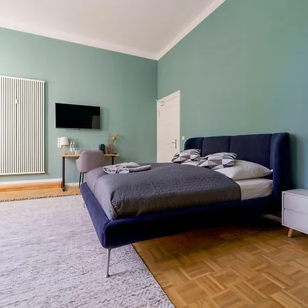 Jomi Stays, Brandenburgische Strasse 16 - Wohnen Beim Kurfuerstendamm Homestay Berlin