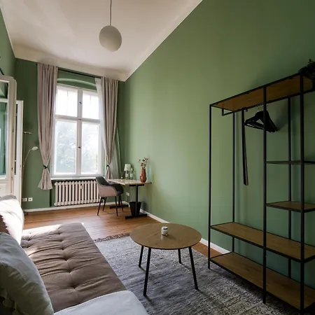 Jomi Stays, Brandenburgische Strasse 16 - Wohnen Beim Kurfuerstendamm * Berlin