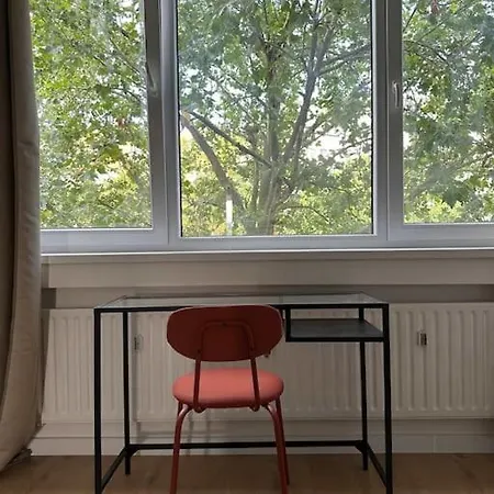 Apartment Helles Elegantes In Berlin-schoeneberg