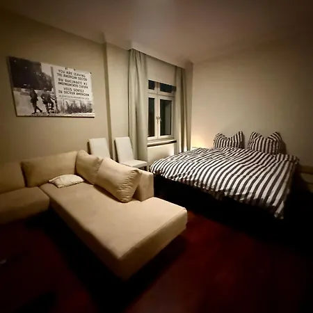 Cozy Apartment, Sehr Gemuetliche Apartment *