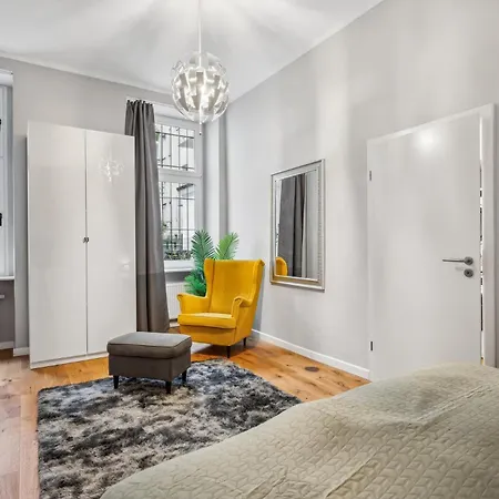 Center In Prenzlauerberg Apartment *