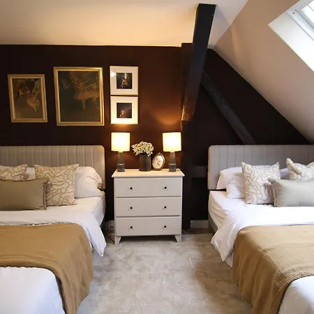 Holiday home Haus Mit Pool, Garten Und Gym In Berlin