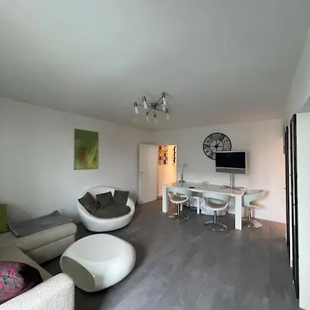 Apartment Attractive Flat Near Charlottenburg & Center Berlin