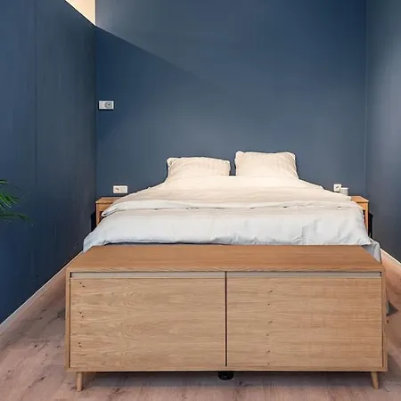 Apartment Modern