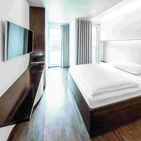 Q! Hotel 4*
