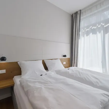 Aparthotel Downtown Living *
