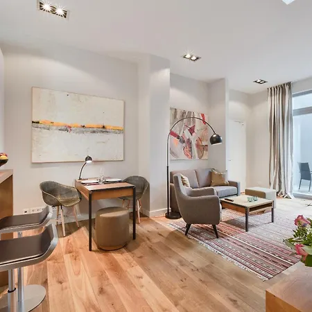 Downtown Living Aparthotel *