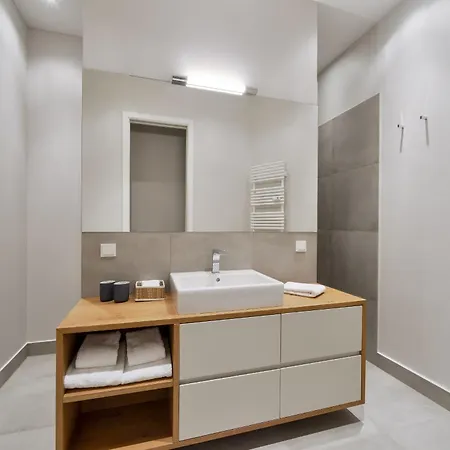 Downtown Living Aparthotel *