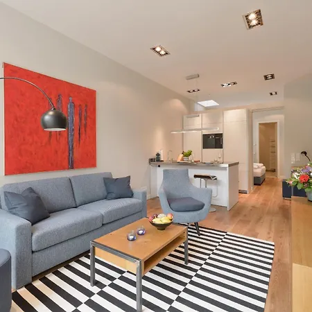 Downtown Living Aparthotel