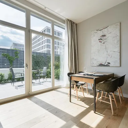 Downtown Living Aparthotel *