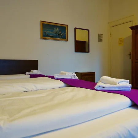 Hotelpension Margrit 2* Berlin