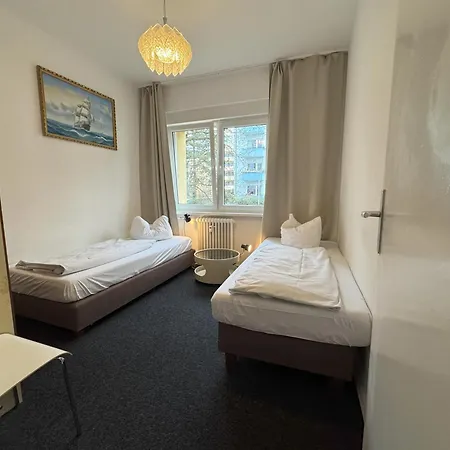 Apartment M M Vintage Family, Handwerker Und Monteure *