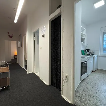 Apartment M M Vintage Family, Handwerker Und Monteure Berlin