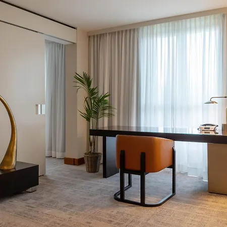 Intercontinental By Ihg Ξενοδοχείο
