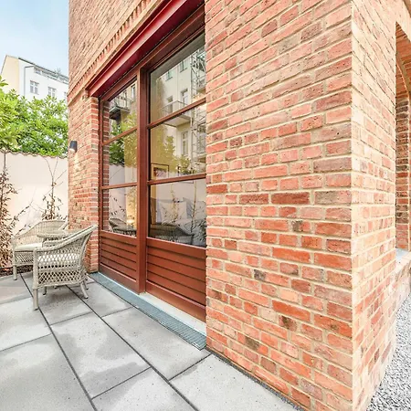 Mitte Loft On 2floors, 150 Qaudratmeter, 2brs, 2bathrooms, Living Room, Dinning Up To 8 Ppl Apartment Berlin
